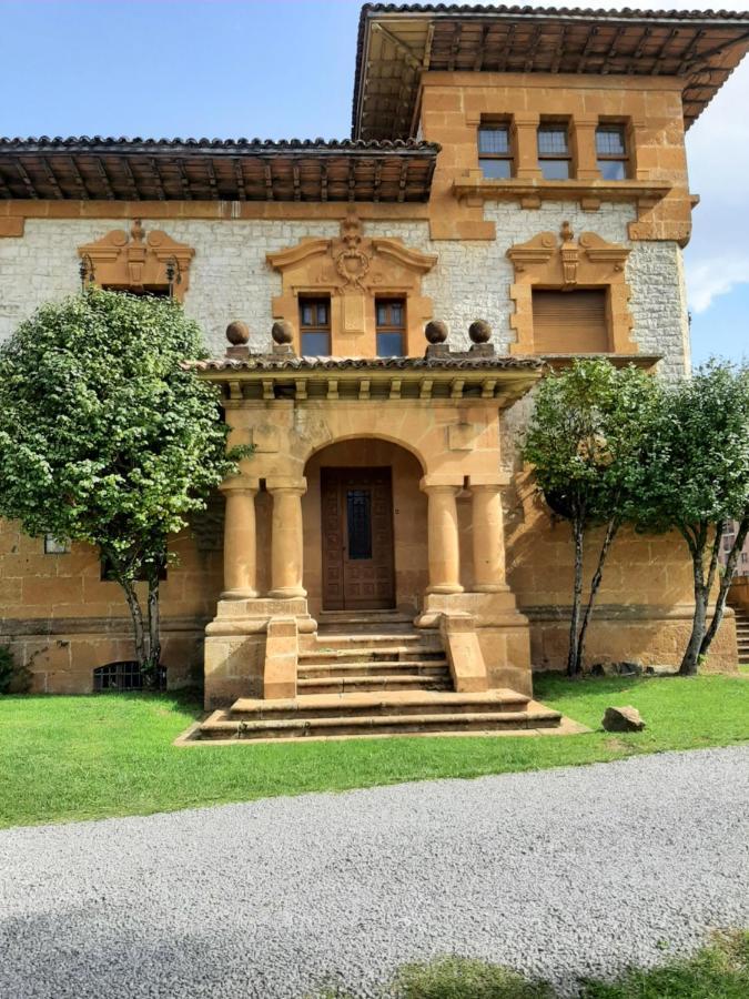 La Playina Daire Onís Dış mekan fotoğraf